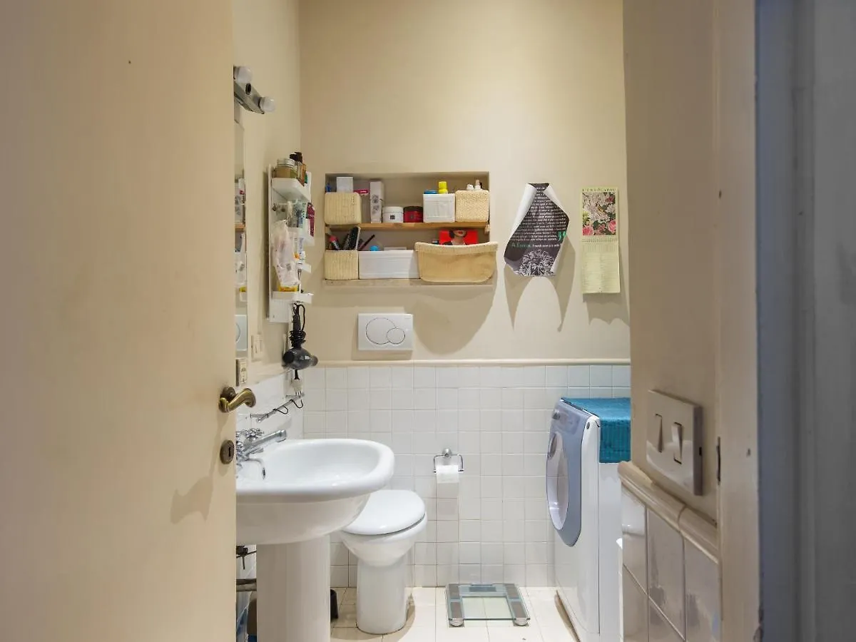 Apartment Coronari Enchanting Two Bedroom Rome Italy
