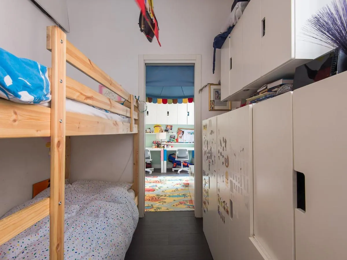 Apartment Coronari Enchanting Two Bedroom Rome Italy