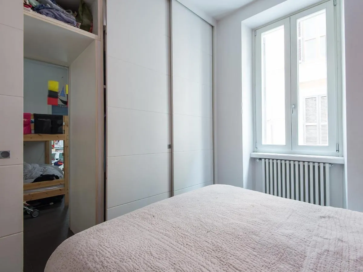Apartman Coronari Enchanting Two Bedroom Róma
